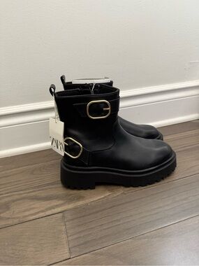 ZARA Black Ankle Boots with Buckles
